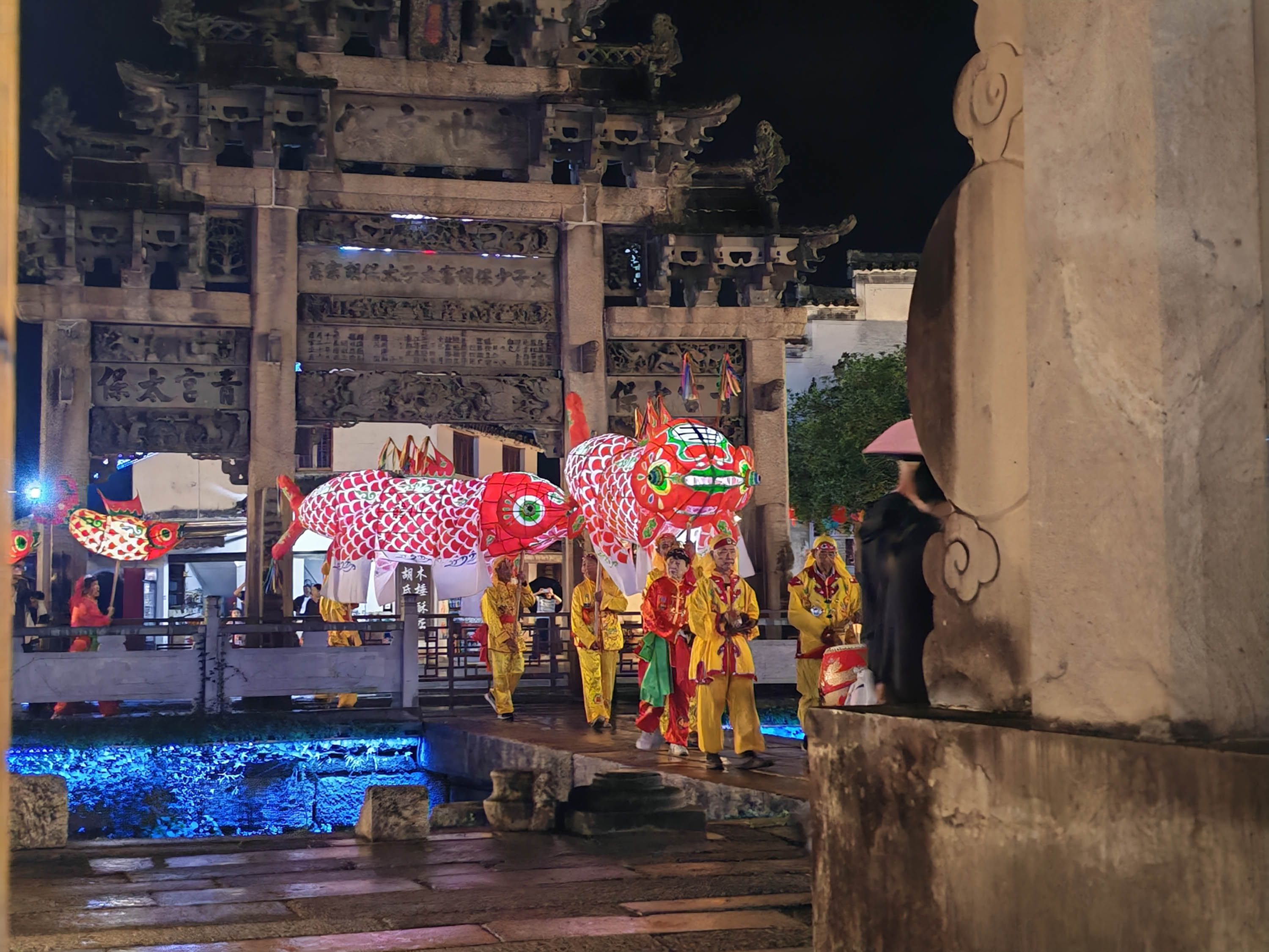 关于龙川景区10月6日取消夜游及调整营业时间的公告